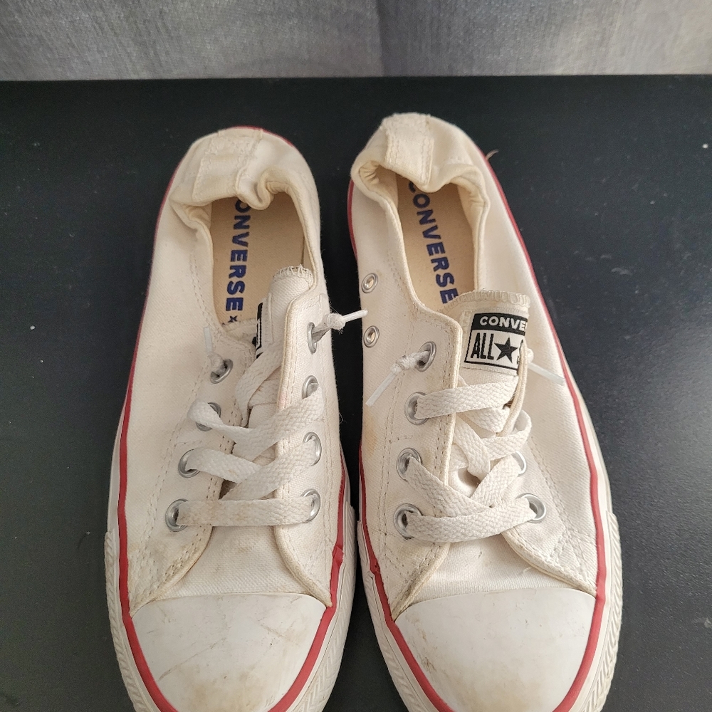 Converse size 8